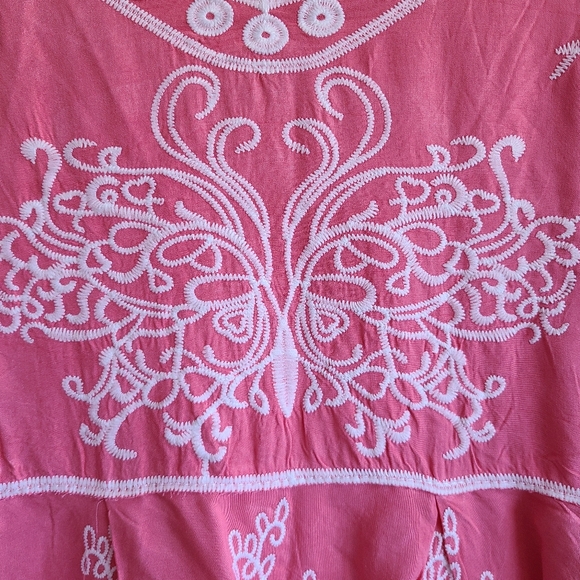 Sapphire Salmon Colored Embroidered  3/4 Sleeve Peasant Style Top - Picture 4 of 6